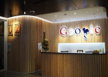 Google Layoffs: 10% of Managerial Roles Cut in Restructuring
