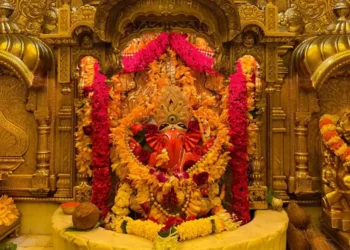Mumbai’s Siddhivinayak Temple Sets Dress Code for Worshippers