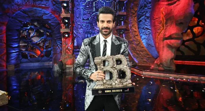 Bigg Boss 18 Winner: Karan Veer Mehra Lifts the Trophy After a Thrilling Finale