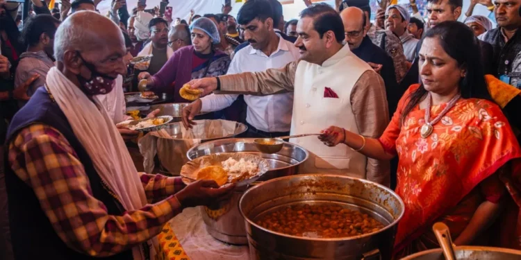 Gautam Adani Attends Maha Kumbh Mela, Offers Prayers at Triveni Sangam