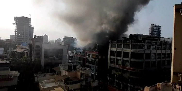 Major Blaze at Mumbai’s Bandra Mall Doused After 22-Hour Operation