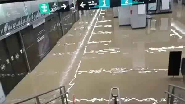 Heavy Rains Flood Worli Metro Station Just Days After Inauguration