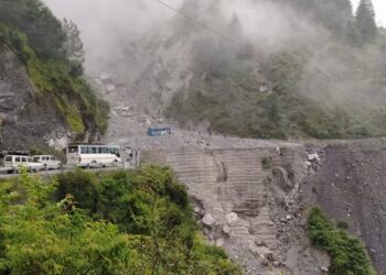 Landslides in Uttarakhand: CM Oversees Relief Operations in Raipur, Mussoorie