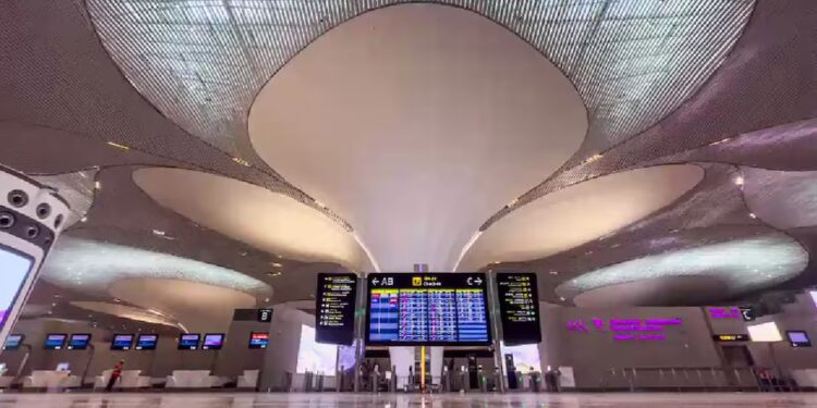 Digital Dawn: PM Modi Unveils India’s First Fully Digital Airport in Navi Mumbai
